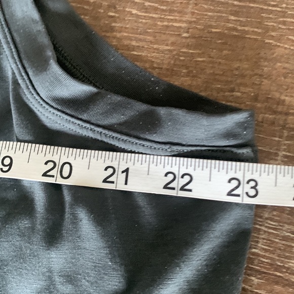 ATHLETA Smokey Green/Gray Vital Tank 2.0 - sz 1x - Picture 7 of 9